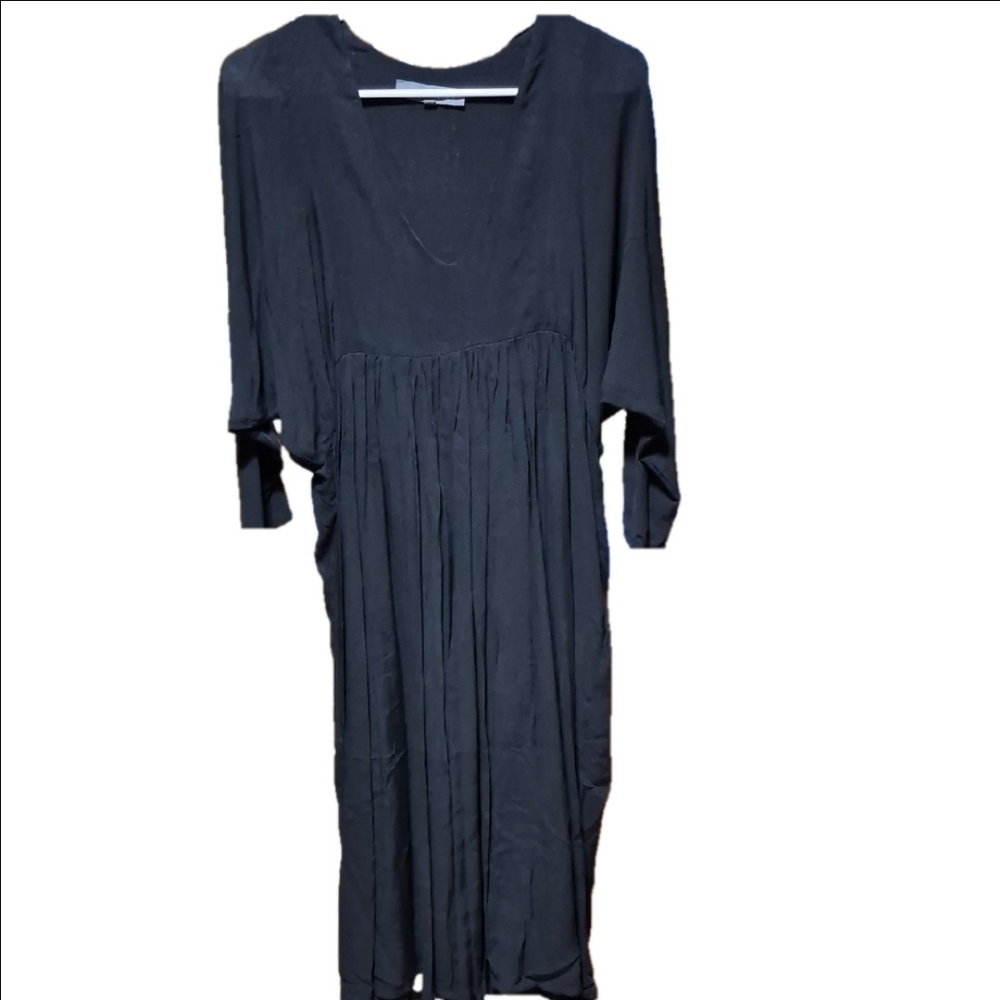 Elegant Black Maxi Dress